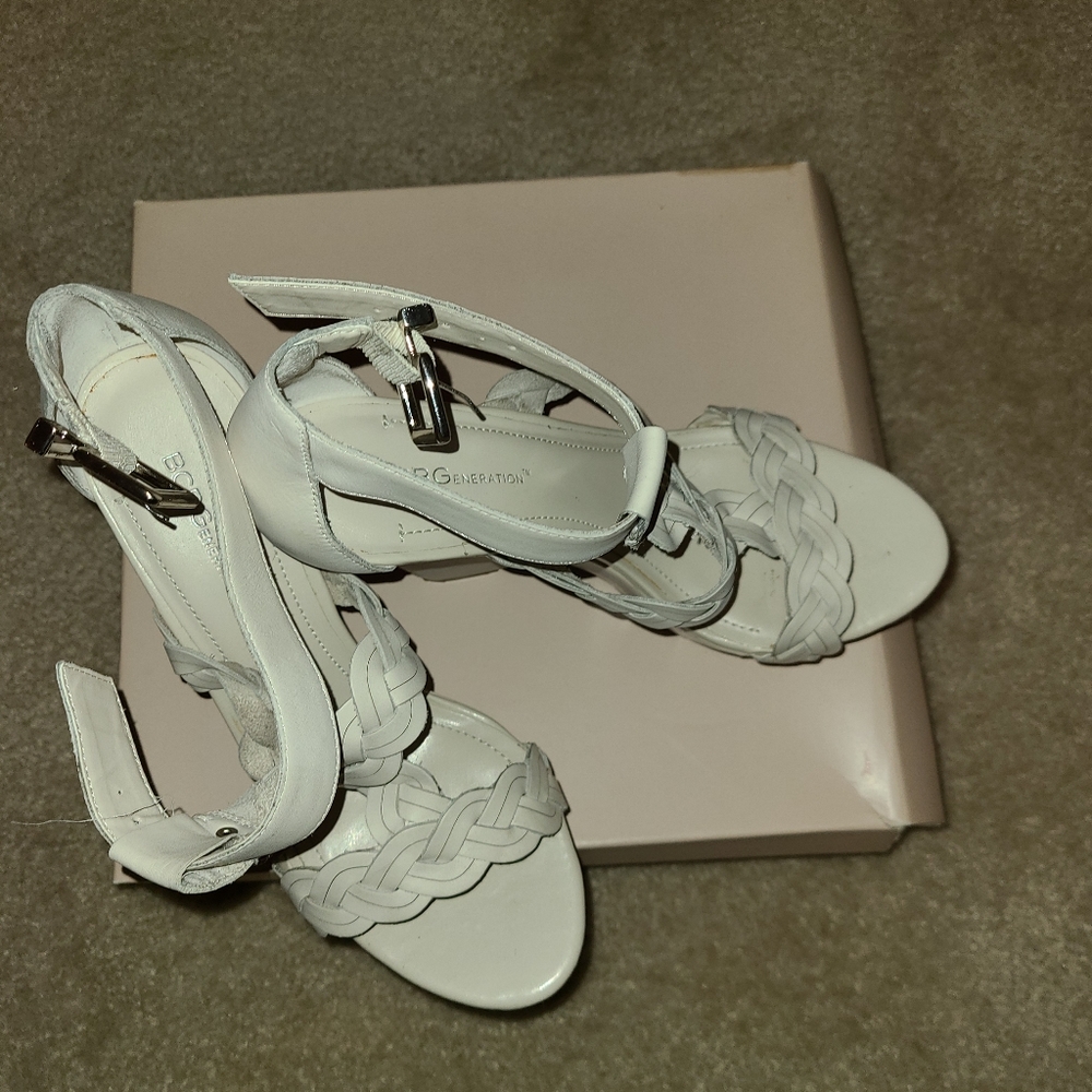 BCBG cream platform shoe